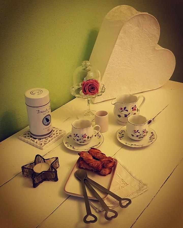 Cortile Gancia - Sweet House Acomodação com café da manhã Narzole Exterior foto